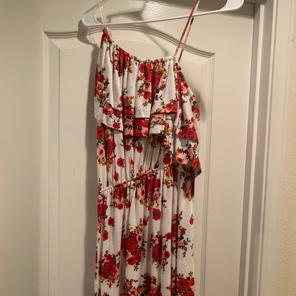 One spaghetti strap flow fitted dress